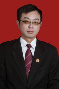 冯治国.jpg