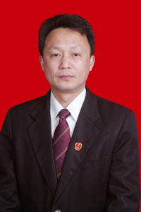 钟育新.jpg